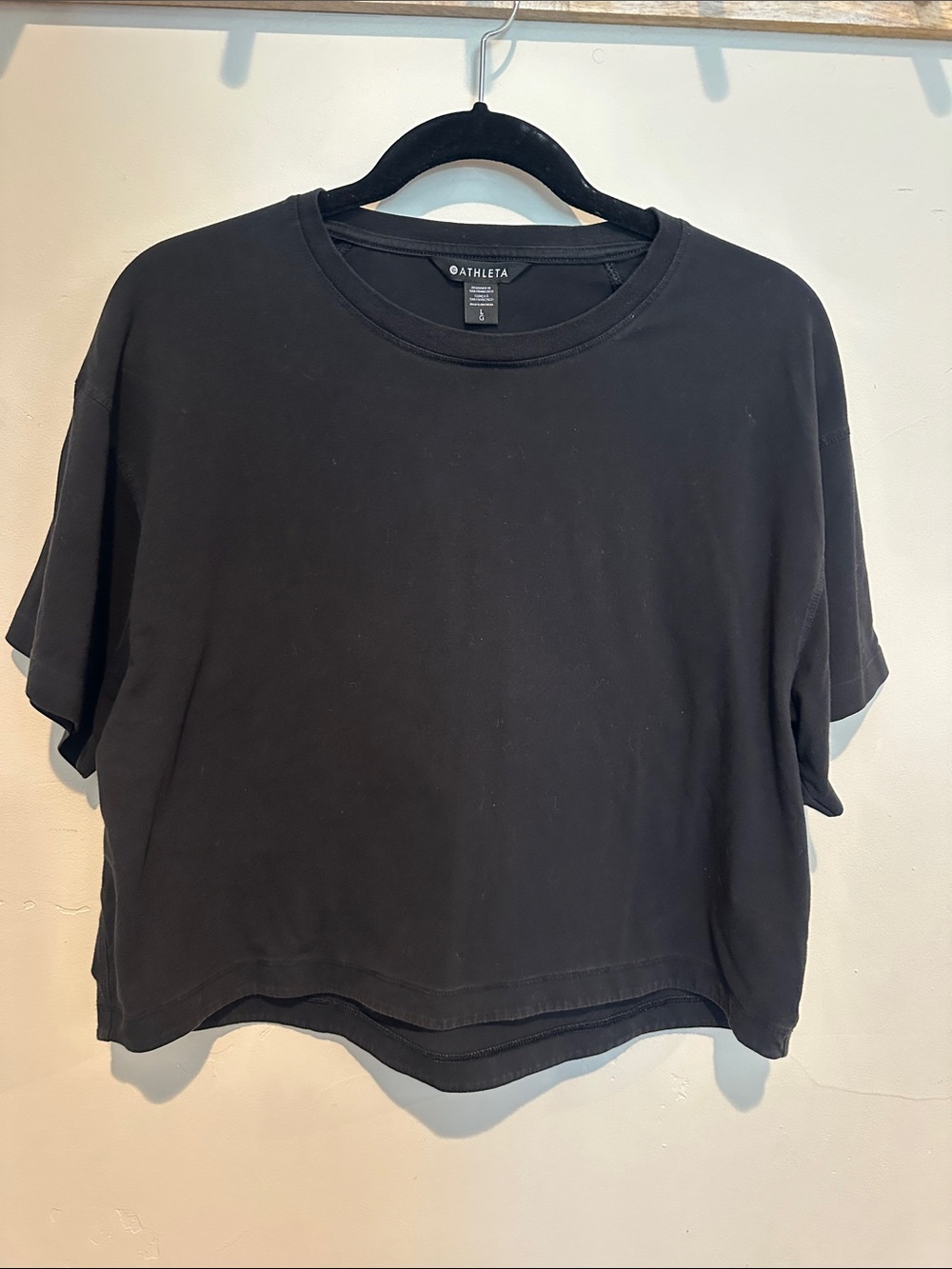 Athleta Black Relaxed Boxy Crop Tee